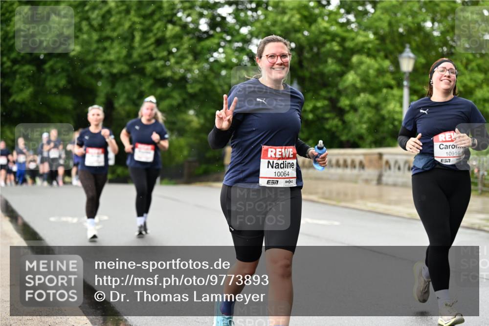 14.06.2026 - REWE Women's Run Dr. Thomas Lammeyer http://msf.ph/oto/9773893 14.06.2026 09:53:38 Laufen 10064, 57, 10916 meine-sportfotos.de