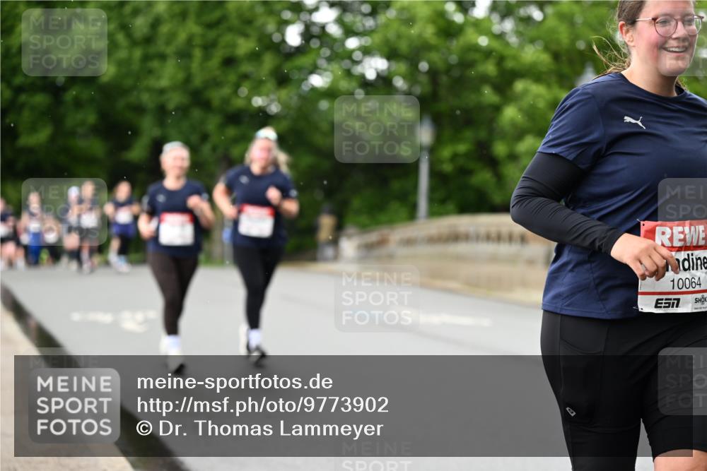 14.06.2026 - REWE Women's Run Dr. Thomas Lammeyer http://msf.ph/oto/9773902 14.06.2026 09:53:39 Laufen 10064, 7 meine-sportfotos.de