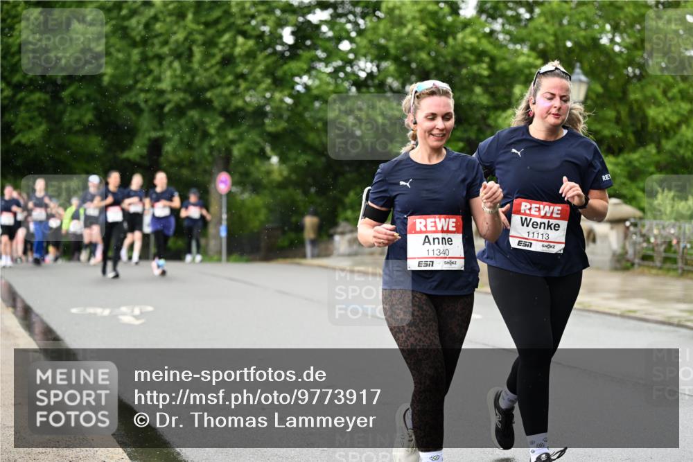 14.06.2026 - REWE Women's Run Dr. Thomas Lammeyer http://msf.ph/oto/9773917 14.06.2026 09:53:41 Laufen 11340, 11113, 7, 888 meine-sportfotos.de