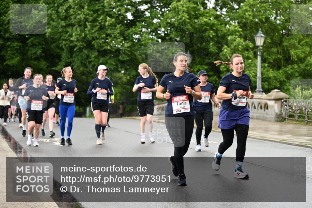 14.06.2026 - REWE Women's Run Dr. Thomas Lammeyer http://msf.ph/oto/9773951 14.06.2026 09:53:48 Laufen 11445, 57, 0143, 10696 meine-sportfotos.de