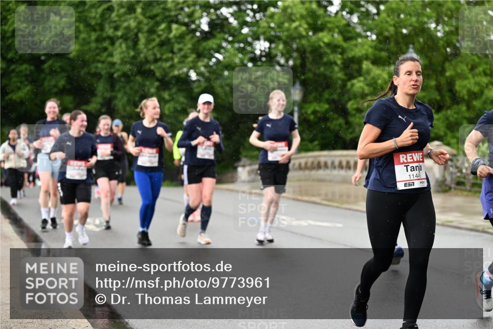 14.06.2026 - REWE Women's Run Dr. Thomas Lammeyer http://msf.ph/oto/9773961 14.06.2026 09:53:49 Laufen 11445 meine-sportfotos.de