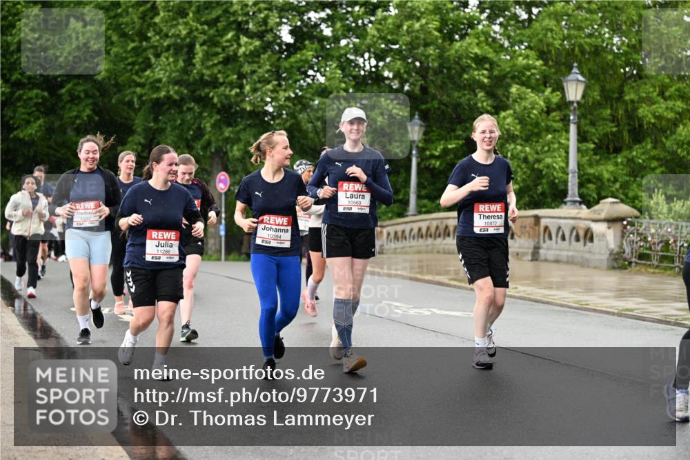14.06.2026 - REWE Women's Run Dr. Thomas Lammeyer http://msf.ph/oto/9773971 14.06.2026 09:53:50 Laufen 11282, 11286, 10394, 10569, 10872, 51, 52 meine-sportfotos.de
