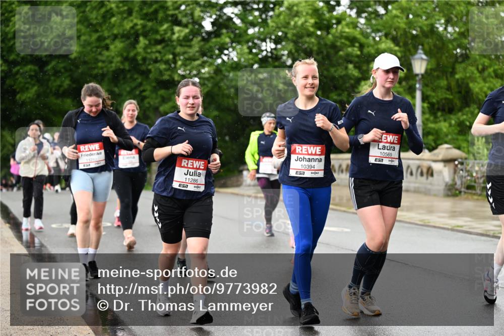 14.06.2026 - REWE Women's Run Dr. Thomas Lammeyer http://msf.ph/oto/9773982 14.06.2026 09:53:52 Laufen 11282, 11286, 7, 10394, 7, 10569 meine-sportfotos.de