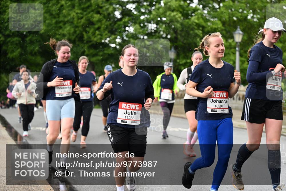 14.06.2026 - REWE Women's Run Dr. Thomas Lammeyer http://msf.ph/oto/9773987 14.06.2026 09:53:52 Laufen 11282, 11286, 7, 10394, 7, 10569 meine-sportfotos.de