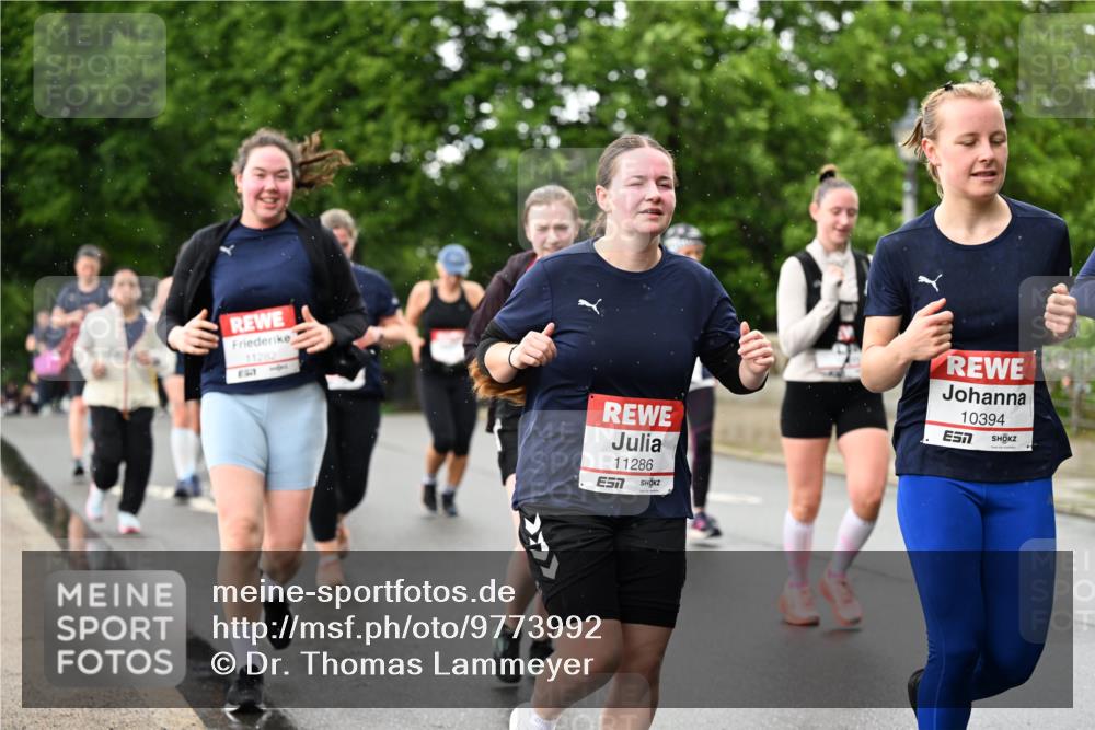 14.06.2026 - REWE Women's Run Dr. Thomas Lammeyer http://msf.ph/oto/9773992 14.06.2026 09:53:52 Laufen 11282, 11286, 10394 meine-sportfotos.de