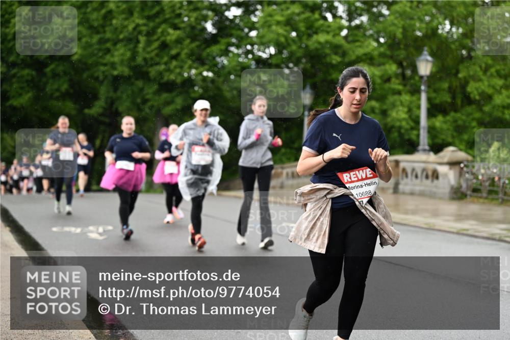 14.06.2026 - REWE Women's Run Dr. Thomas Lammeyer http://msf.ph/oto/9774054 14.06.2026 09:54:01 Laufen 10688 meine-sportfotos.de