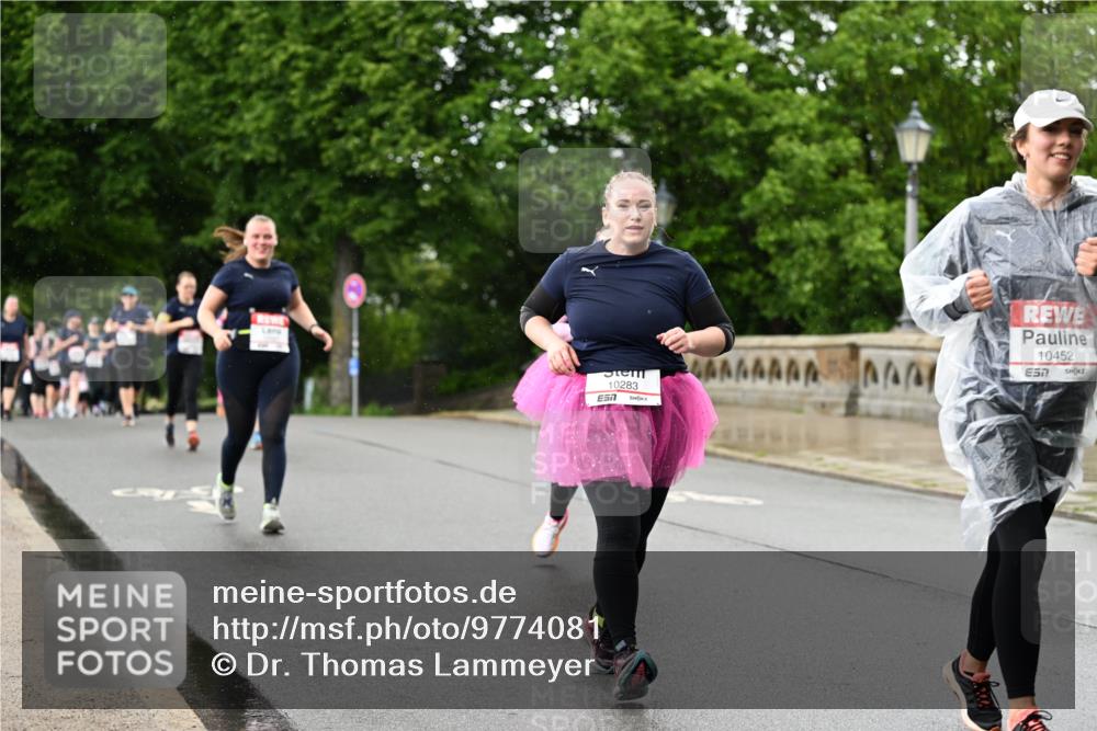 14.06.2026 - REWE Women's Run Dr. Thomas Lammeyer http://msf.ph/oto/9774081 14.06.2026 09:54:04 Laufen 10283, 10452, 7 meine-sportfotos.de