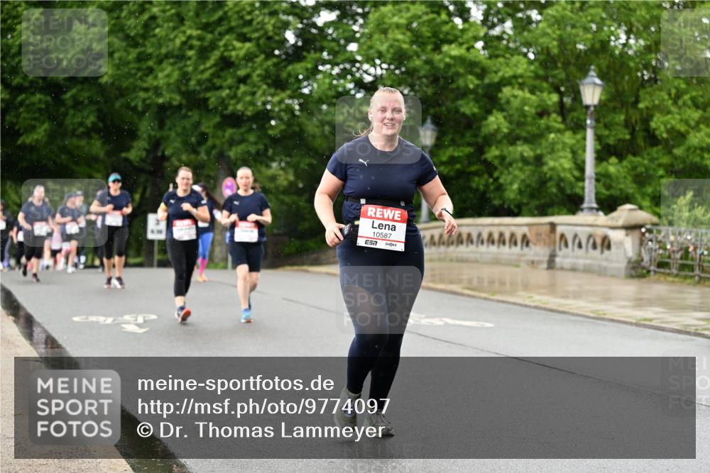 14.06.2026 - REWE Women's Run Dr. Thomas Lammeyer http://msf.ph/oto/9774097 14.06.2026 09:54:07 Laufen 10587, 57 meine-sportfotos.de
