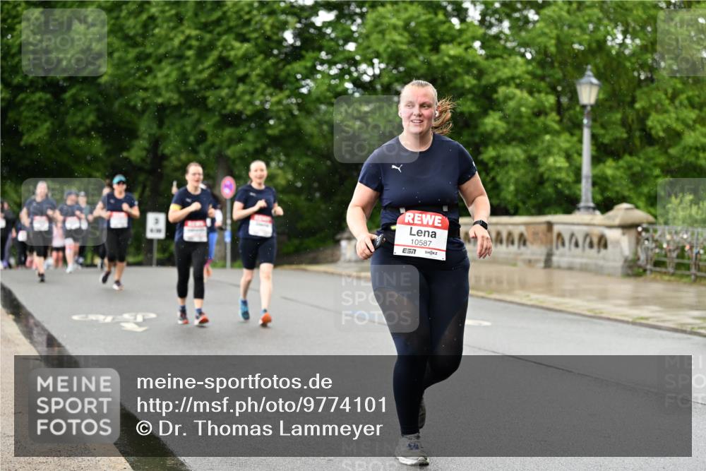 14.06.2026 - REWE Women's Run Dr. Thomas Lammeyer http://msf.ph/oto/9774101 14.06.2026 09:54:07 Laufen 4, 10587, 7 meine-sportfotos.de