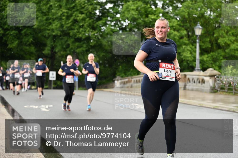 14.06.2026 - REWE Women's Run Dr. Thomas Lammeyer http://msf.ph/oto/9774104 14.06.2026 09:54:07 Laufen 10587, 7427 meine-sportfotos.de