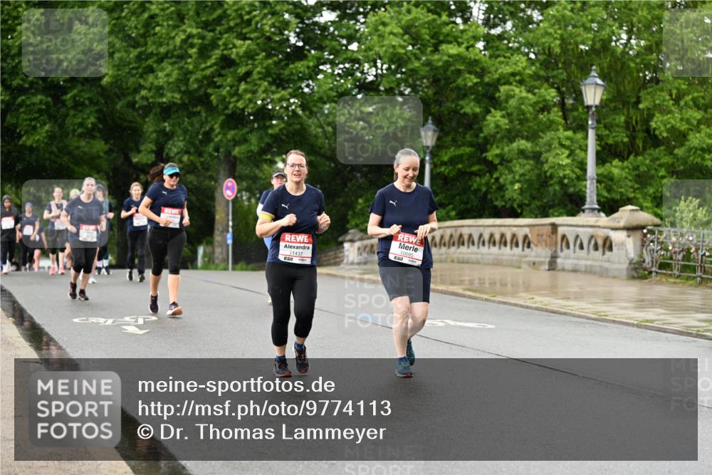 14.06.2026 - REWE Women's Run Dr. Thomas Lammeyer http://msf.ph/oto/9774113 14.06.2026 09:54:09 Laufen 11437, 7, 10695 meine-sportfotos.de