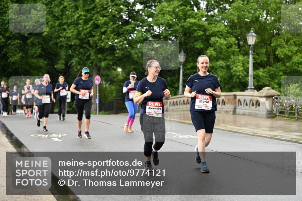 14.06.2026 - REWE Women's Run Dr. Thomas Lammeyer http://msf.ph/oto/9774121 14.06.2026 09:54:10 Laufen 11437, 57, 10695, 57 meine-sportfotos.de