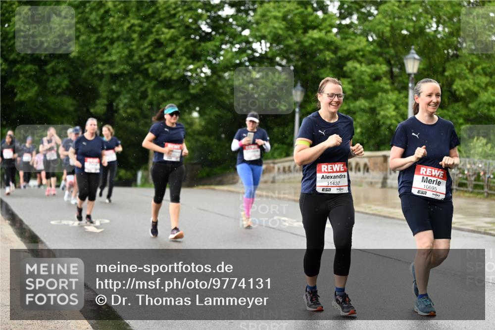 14.06.2026 - REWE Women's Run Dr. Thomas Lammeyer http://msf.ph/oto/9774131 14.06.2026 09:54:10 Laufen 11437, 10695, 7 meine-sportfotos.de