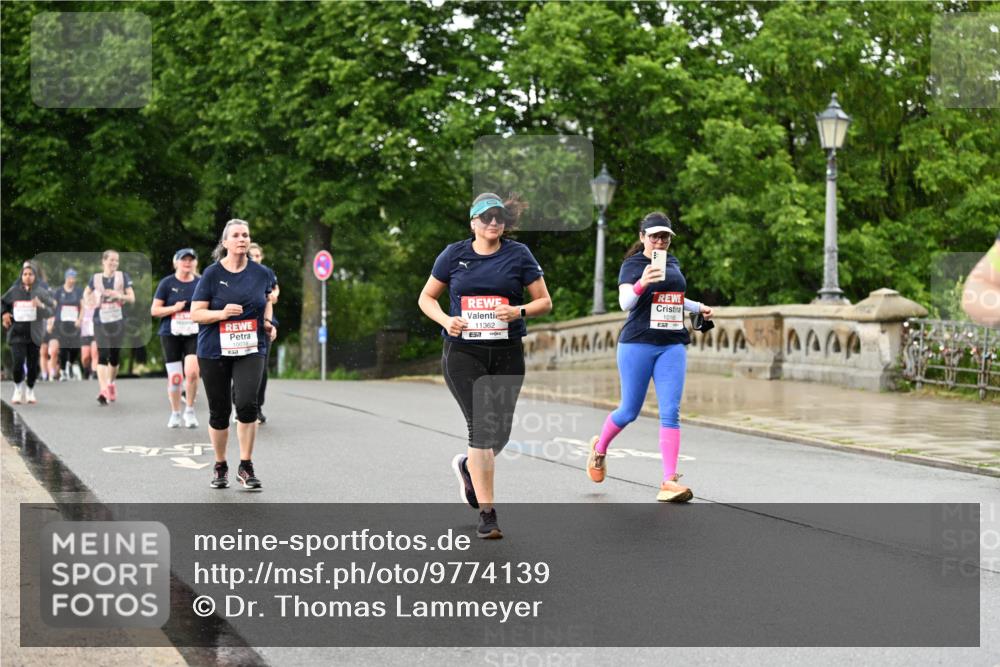 14.06.2026 - REWE Women's Run Dr. Thomas Lammeyer http://msf.ph/oto/9774139 14.06.2026 09:54:12 Laufen 11362, 577, 10180 meine-sportfotos.de