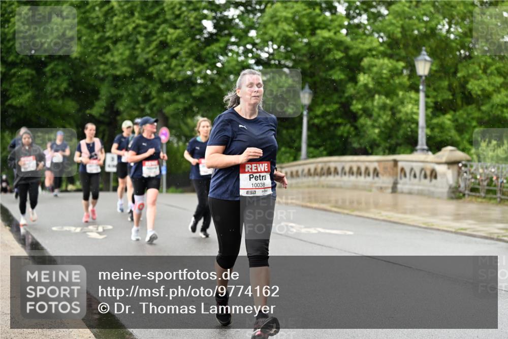 14.06.2026 - REWE Women's Run Dr. Thomas Lammeyer http://msf.ph/oto/9774162 14.06.2026 09:54:14 Laufen 10038 meine-sportfotos.de