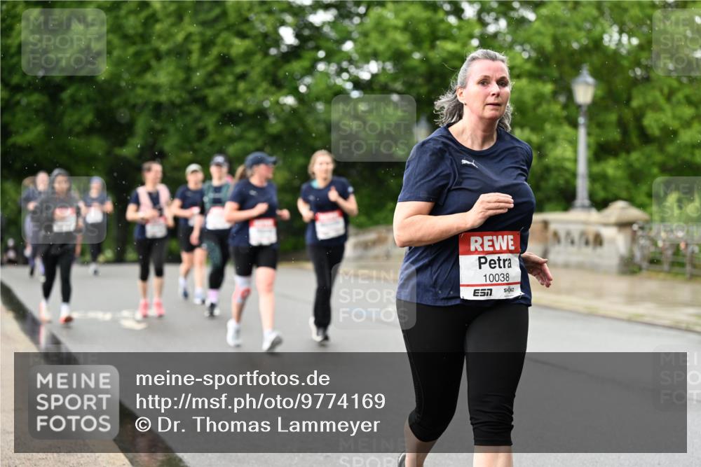 14.06.2026 - REWE Women's Run Dr. Thomas Lammeyer http://msf.ph/oto/9774169 14.06.2026 09:54:15 Laufen 10038 meine-sportfotos.de
