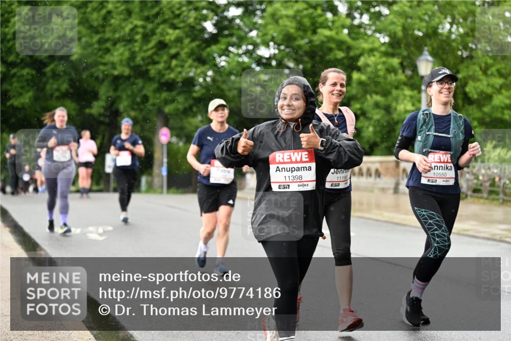 14.06.2026 - REWE Women's Run Dr. Thomas Lammeyer http://msf.ph/oto/9774186 14.06.2026 09:54:18 Laufen 11398, 7, 10550 meine-sportfotos.de