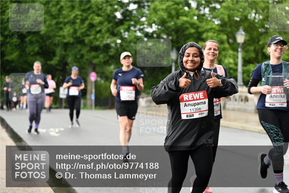 14.06.2026 - REWE Women's Run Dr. Thomas Lammeyer http://msf.ph/oto/9774188 14.06.2026 09:54:19 Laufen 10550, 657, 5, 11398, 25 meine-sportfotos.de