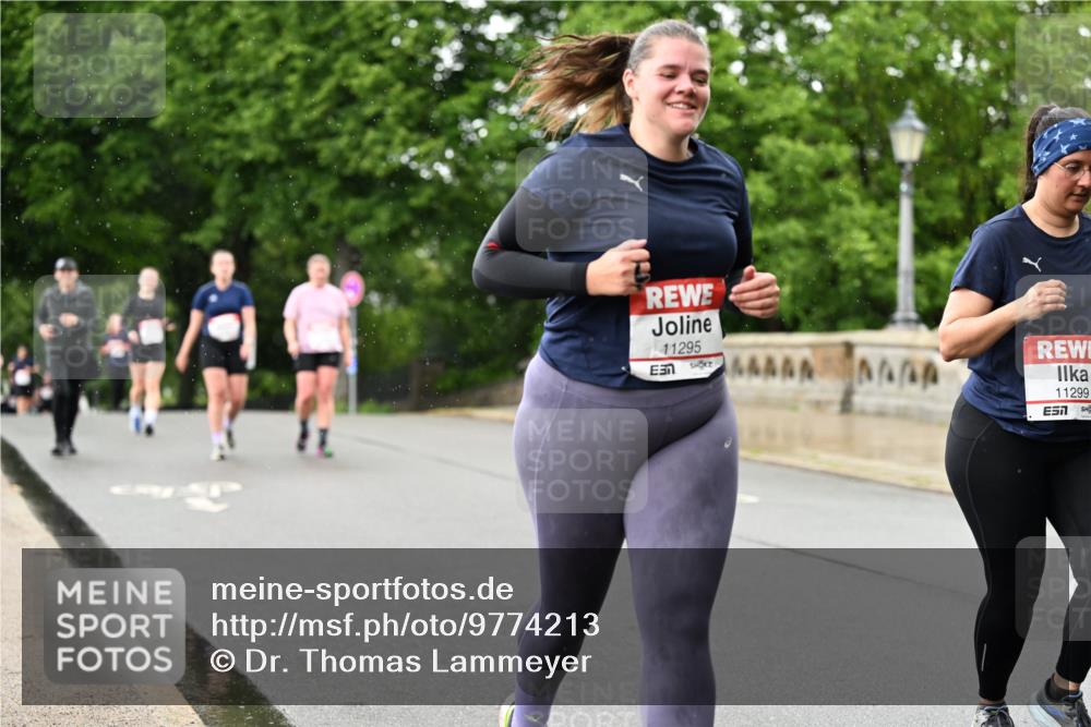 14.06.2026 - REWE Women's Run Dr. Thomas Lammeyer http://msf.ph/oto/9774213 14.06.2026 09:54:23 Laufen 11295, 4224, 11299, 7 meine-sportfotos.de