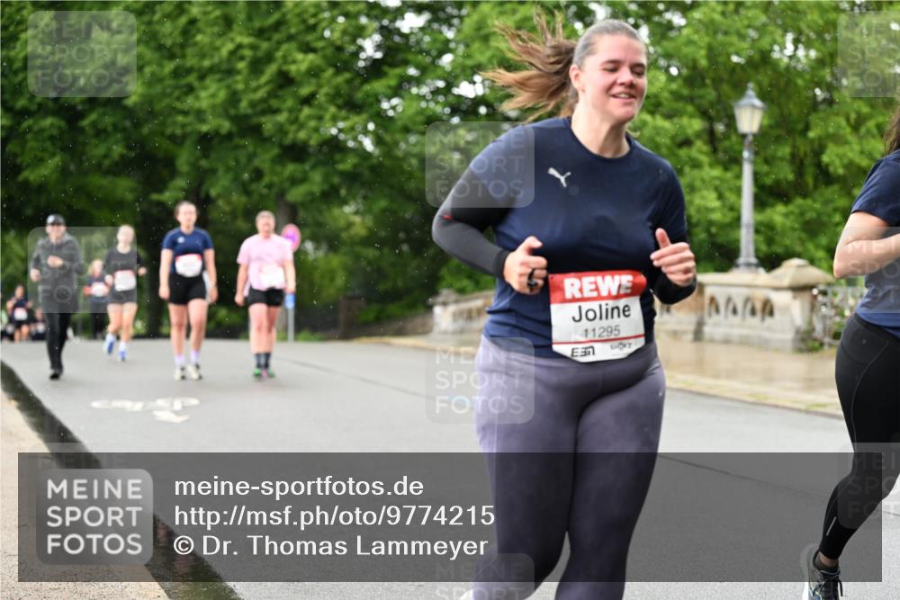 14.06.2026 - REWE Women's Run Dr. Thomas Lammeyer http://msf.ph/oto/9774215 14.06.2026 09:54:23 Laufen 11295 meine-sportfotos.de