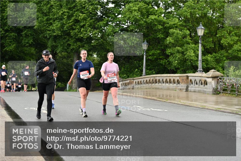 14.06.2026 - REWE Women's Run Dr. Thomas Lammeyer http://msf.ph/oto/9774221 14.06.2026 09:54:27 Laufen 10330, 10040 meine-sportfotos.de