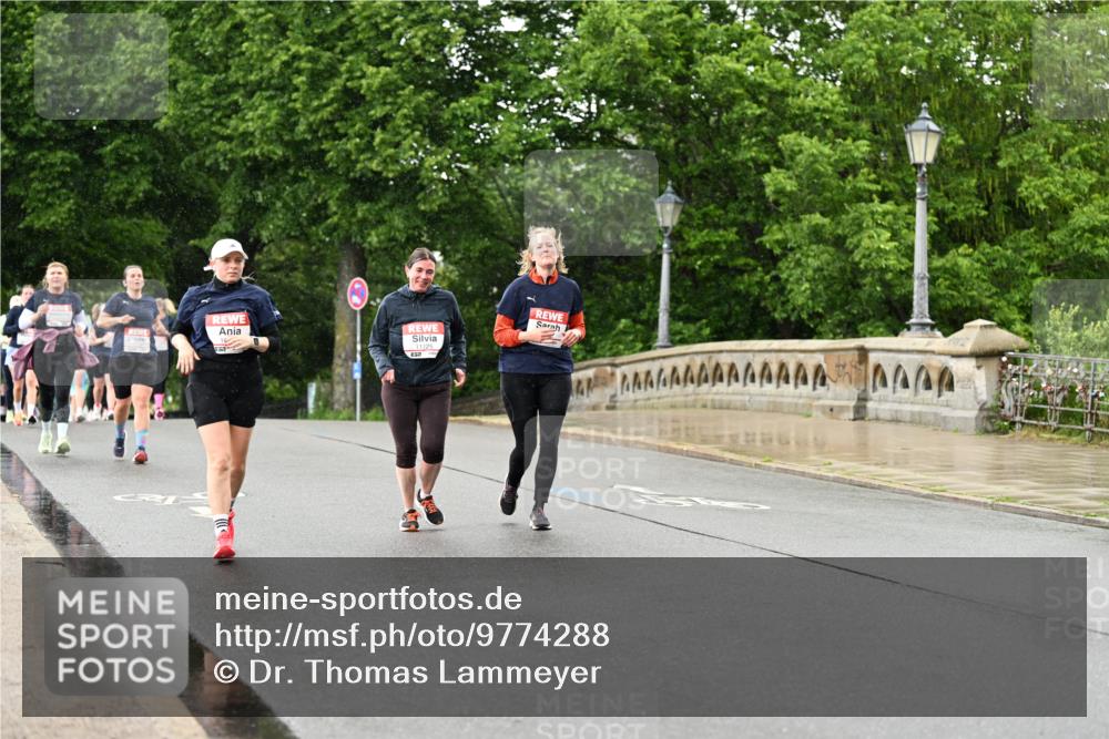 14.06.2026 - REWE Women's Run Dr. Thomas Lammeyer http://msf.ph/oto/9774288 14.06.2026 09:54:35 Laufen 16 meine-sportfotos.de