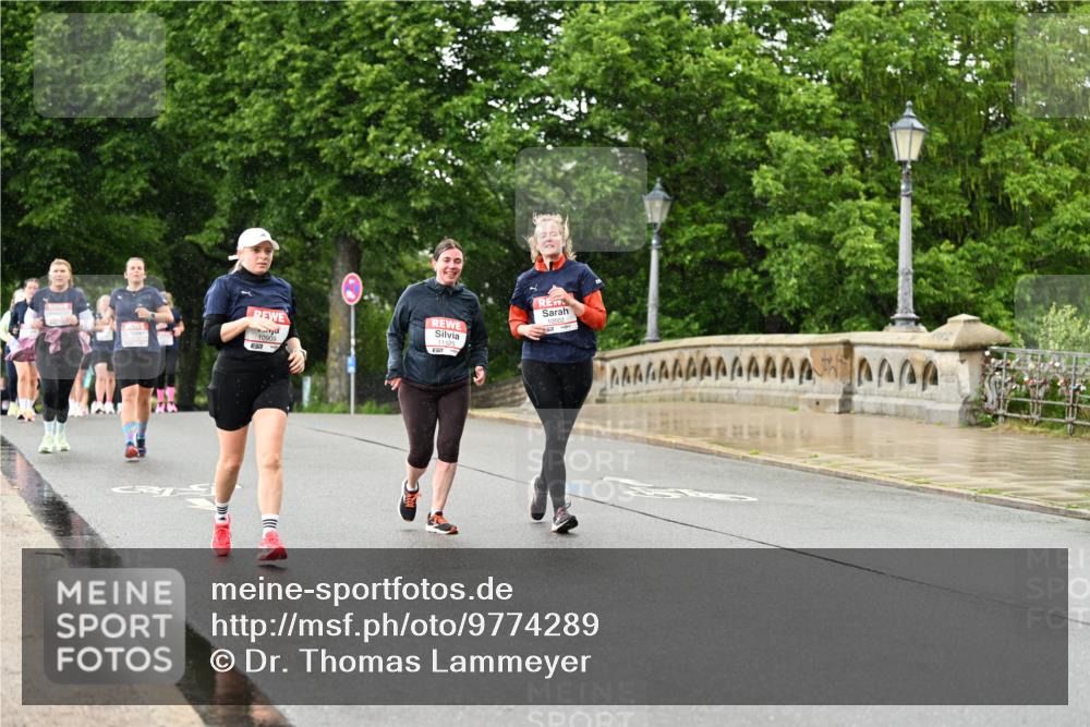 14.06.2026 - REWE Women's Run Dr. Thomas Lammeyer http://msf.ph/oto/9774289 14.06.2026 09:54:35 Laufen 10909, 6577, 11125 meine-sportfotos.de