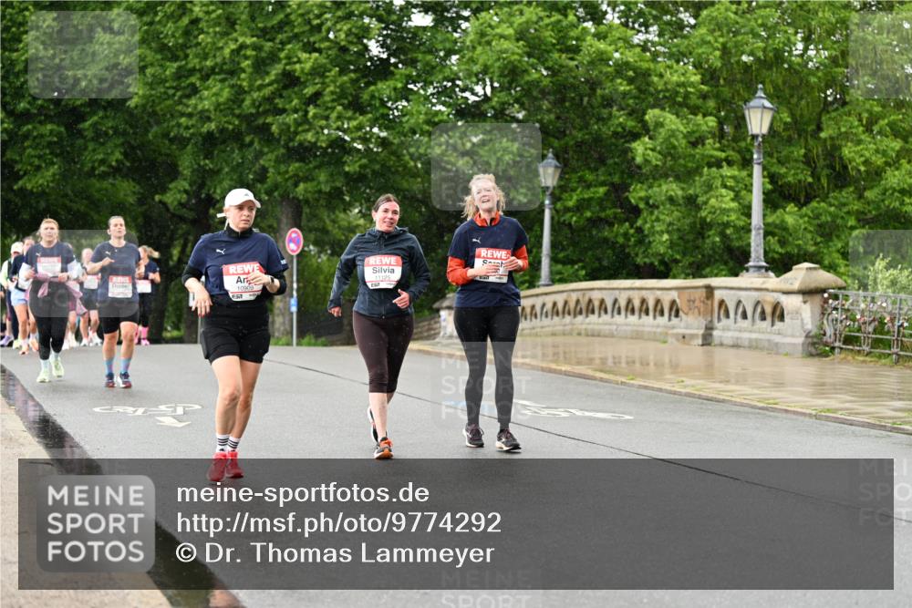 14.06.2026 - REWE Women's Run Dr. Thomas Lammeyer http://msf.ph/oto/9774292 14.06.2026 09:54:35 Laufen 10909 meine-sportfotos.de