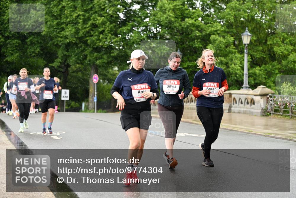 14.06.2026 - REWE Women's Run Dr. Thomas Lammeyer http://msf.ph/oto/9774304 14.06.2026 09:54:37 Laufen 105, 7, 11125, 7, 602 meine-sportfotos.de