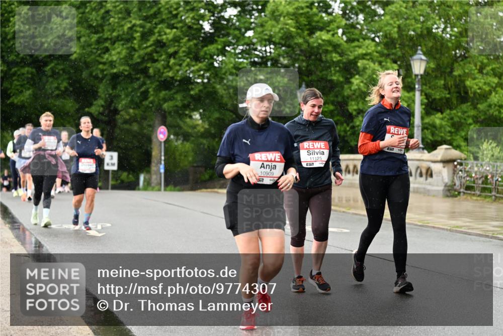14.06.2026 - REWE Women's Run Dr. Thomas Lammeyer http://msf.ph/oto/9774307 14.06.2026 09:54:37 Laufen 10909, 11125, 7 meine-sportfotos.de