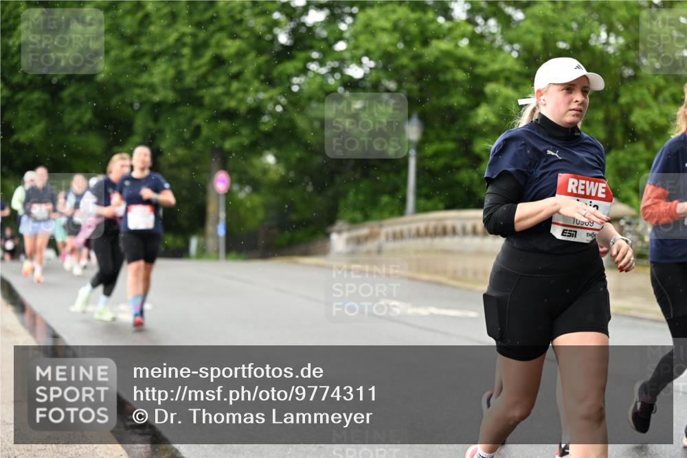 14.06.2026 - REWE Women's Run Dr. Thomas Lammeyer http://msf.ph/oto/9774311 14.06.2026 09:54:38 Laufen 10309 meine-sportfotos.de