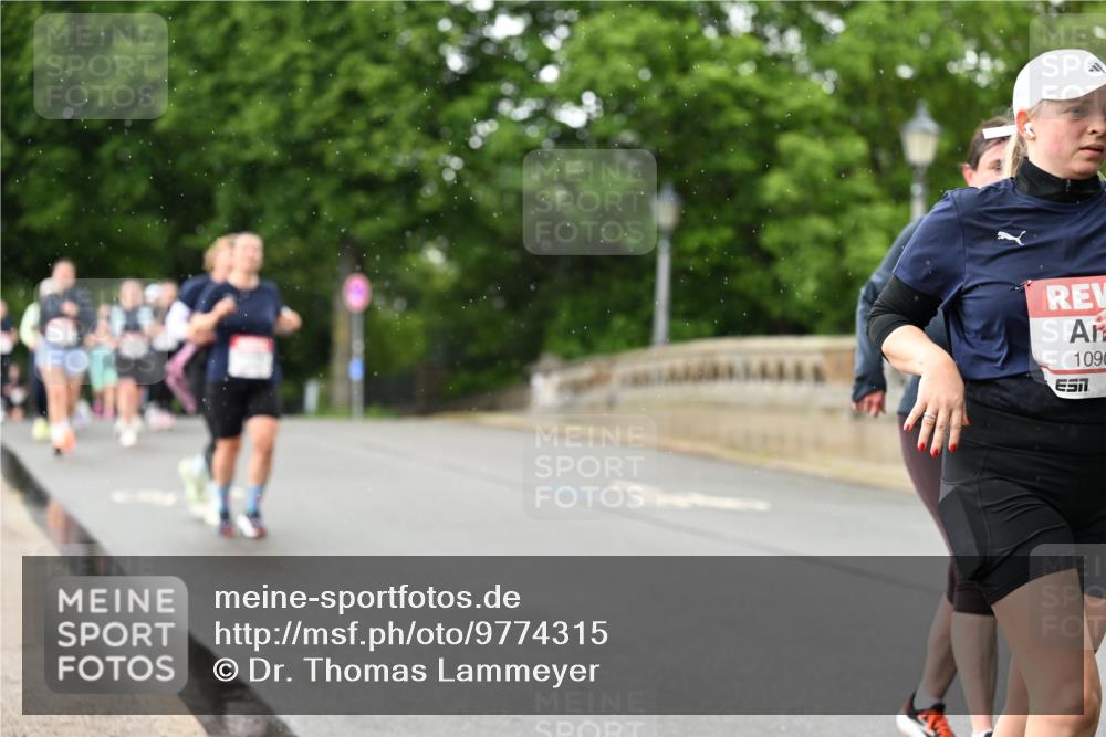 14.06.2026 - REWE Women's Run Dr. Thomas Lammeyer http://msf.ph/oto/9774315 14.06.2026 09:54:38 Laufen 1090 meine-sportfotos.de