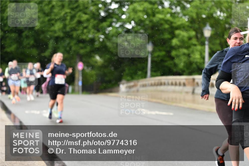 14.06.2026 - REWE Women's Run Dr. Thomas Lammeyer http://msf.ph/oto/9774316 14.06.2026 09:54:38 Laufen  meine-sportfotos.de