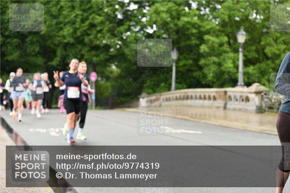 14.06.2026 - REWE Women's Run Dr. Thomas Lammeyer http://msf.ph/oto/9774319 14.06.2026 09:54:39 Laufen  meine-sportfotos.de