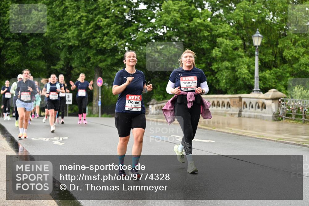 14.06.2026 - REWE Women's Run Dr. Thomas Lammeyer http://msf.ph/oto/9774328 14.06.2026 09:54:40 Laufen 11106, 57, 10314, 7 meine-sportfotos.de