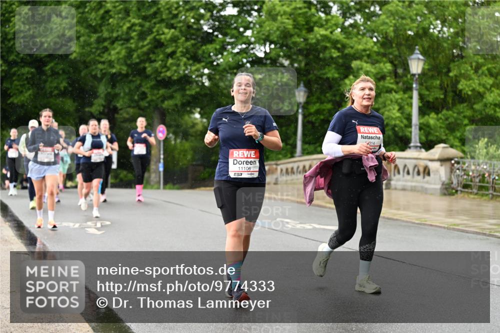 14.06.2026 - REWE Women's Run Dr. Thomas Lammeyer http://msf.ph/oto/9774333 14.06.2026 09:54:41 Laufen 11106, 57, 314 meine-sportfotos.de