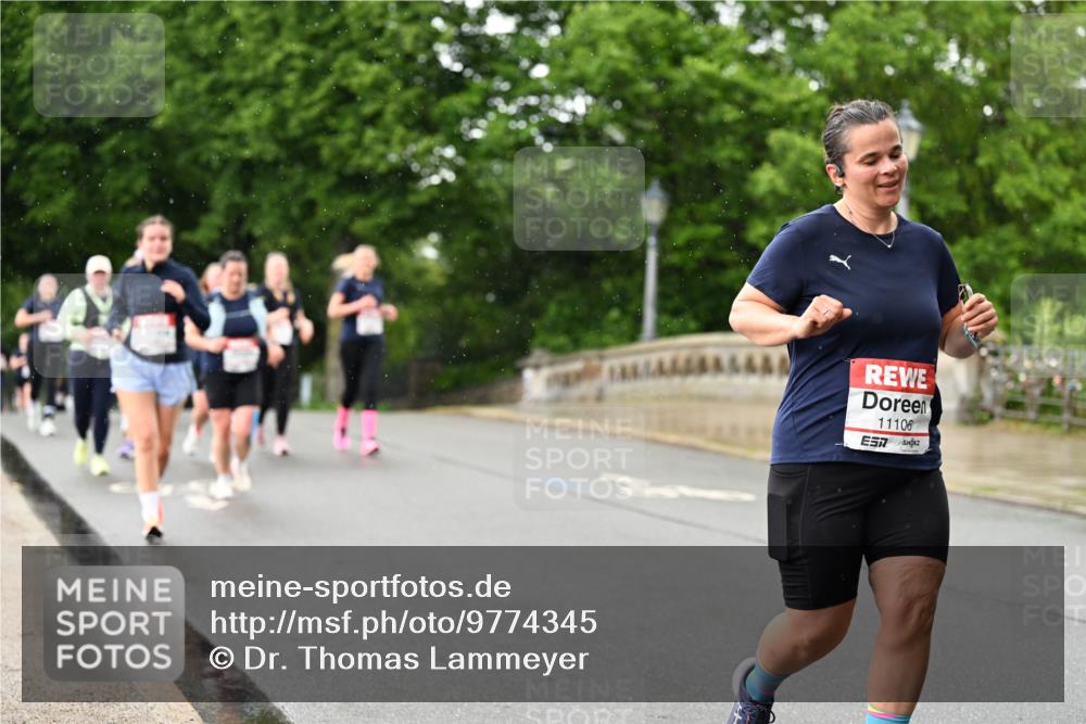 14.06.2026 - REWE Women's Run Dr. Thomas Lammeyer http://msf.ph/oto/9774345 14.06.2026 09:54:42 Laufen 11106, 7 meine-sportfotos.de