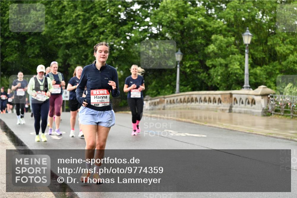 14.06.2026 - REWE Women's Run Dr. Thomas Lammeyer http://msf.ph/oto/9774359 14.06.2026 09:54:44 Laufen 11425 meine-sportfotos.de