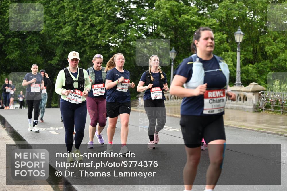 14.06.2026 - REWE Women's Run Dr. Thomas Lammeyer http://msf.ph/oto/9774376 14.06.2026 09:54:46 Laufen 11490, 57, 1461, 10523, 10509, 571, 11006, 437 meine-sportfotos.de