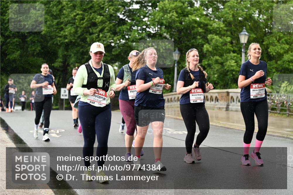 14.06.2026 - REWE Women's Run Dr. Thomas Lammeyer http://msf.ph/oto/9774384 14.06.2026 09:54:47 Laufen 11490, 7, 10523, 10509, 57, 10571, 114 meine-sportfotos.de
