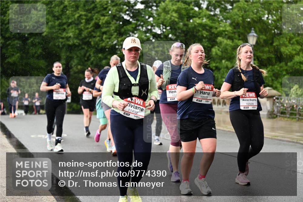 14.06.2026 - REWE Women's Run Dr. Thomas Lammeyer http://msf.ph/oto/9774390 14.06.2026 09:54:48 Laufen 11490, 7, 114, 657, 10523, 10509, 7 meine-sportfotos.de