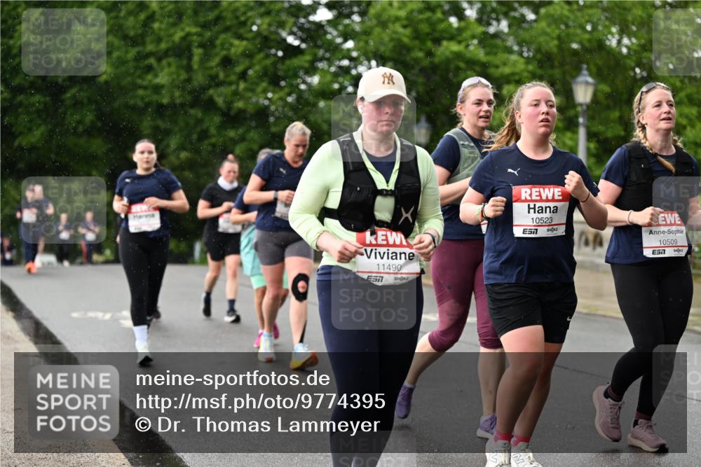 14.06.2026 - REWE Women's Run Dr. Thomas Lammeyer http://msf.ph/oto/9774395 14.06.2026 09:54:48 Laufen 11490, 10523, 10509 meine-sportfotos.de