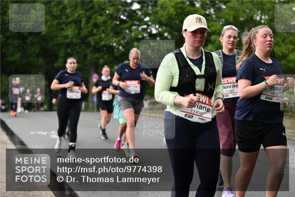 14.06.2026 - REWE Women's Run Dr. Thomas Lammeyer http://msf.ph/oto/9774398 14.06.2026 09:54:49 Laufen 11490, 7, 11461, 57, 10523 meine-sportfotos.de