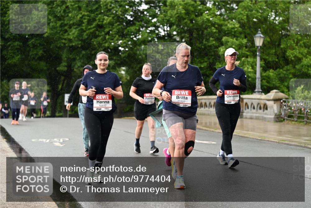 14.06.2026 - REWE Women's Run Dr. Thomas Lammeyer http://msf.ph/oto/9774404 14.06.2026 09:54:50 Laufen 10517, 11227, 11222, 57 meine-sportfotos.de