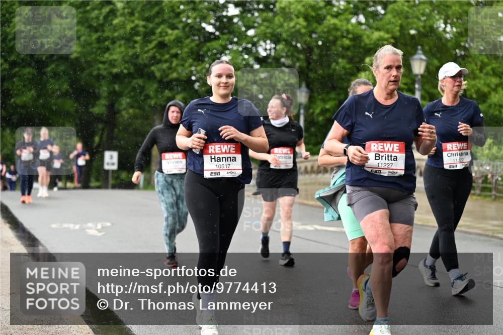 14.06.2026 - REWE Women's Run Dr. Thomas Lammeyer http://msf.ph/oto/9774413 14.06.2026 09:54:50 Laufen 10517, 11227, 11222 meine-sportfotos.de