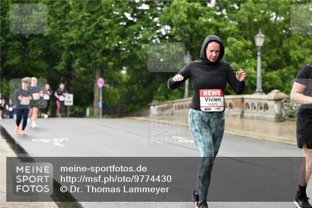 14.06.2026 - REWE Women's Run Dr. Thomas Lammeyer http://msf.ph/oto/9774430 14.06.2026 09:54:52 Laufen 10570, 7 meine-sportfotos.de