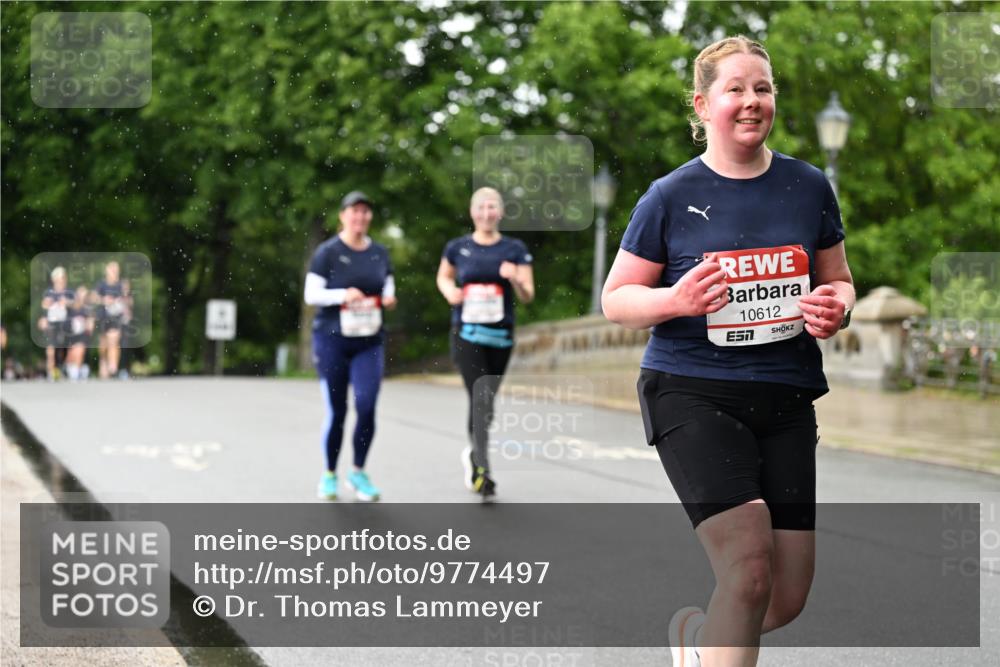 14.06.2026 - REWE Women's Run Dr. Thomas Lammeyer http://msf.ph/oto/9774497 14.06.2026 09:55:09 Laufen 10612 meine-sportfotos.de