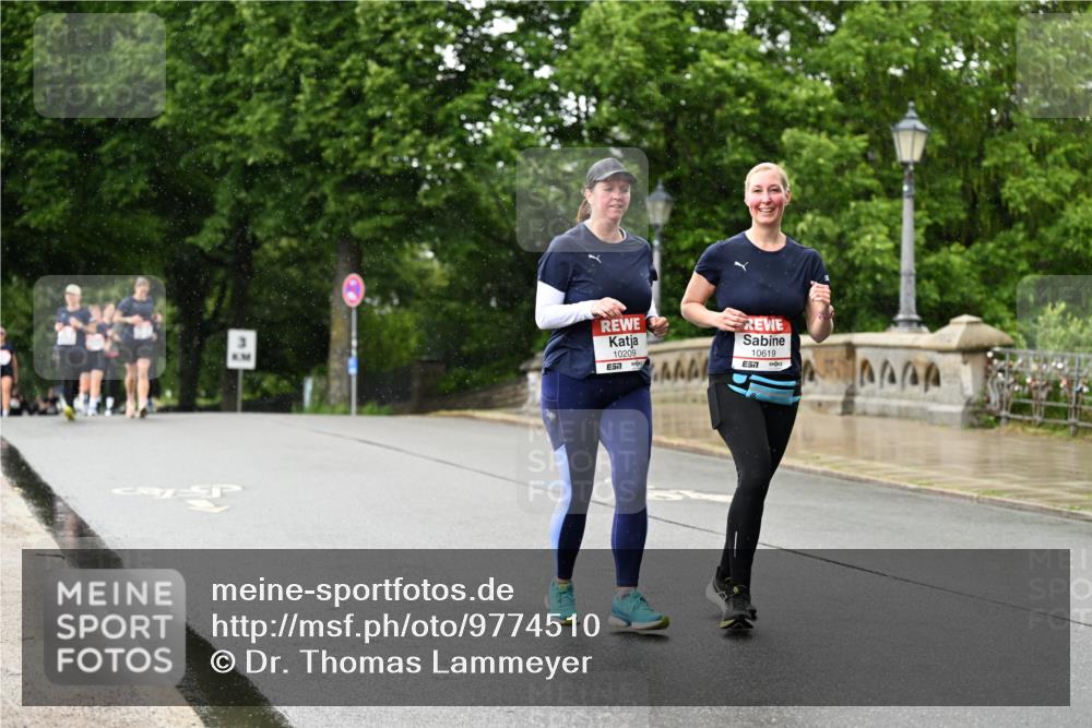14.06.2026 - REWE Women's Run Dr. Thomas Lammeyer http://msf.ph/oto/9774510 14.06.2026 09:55:10 Laufen 10209, 7, 10619, 7 meine-sportfotos.de