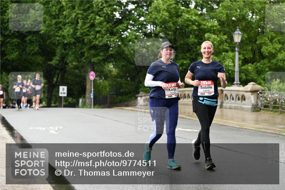 14.06.2026 - REWE Women's Run Dr. Thomas Lammeyer http://msf.ph/oto/9774511 14.06.2026 09:55:11 Laufen 10209, 7, 10619 meine-sportfotos.de