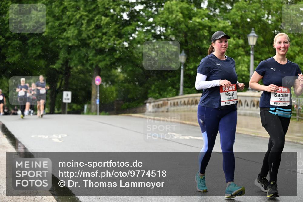 14.06.2026 - REWE Women's Run Dr. Thomas Lammeyer http://msf.ph/oto/9774518 14.06.2026 09:55:11 Laufen 10209, 57, 10619 meine-sportfotos.de